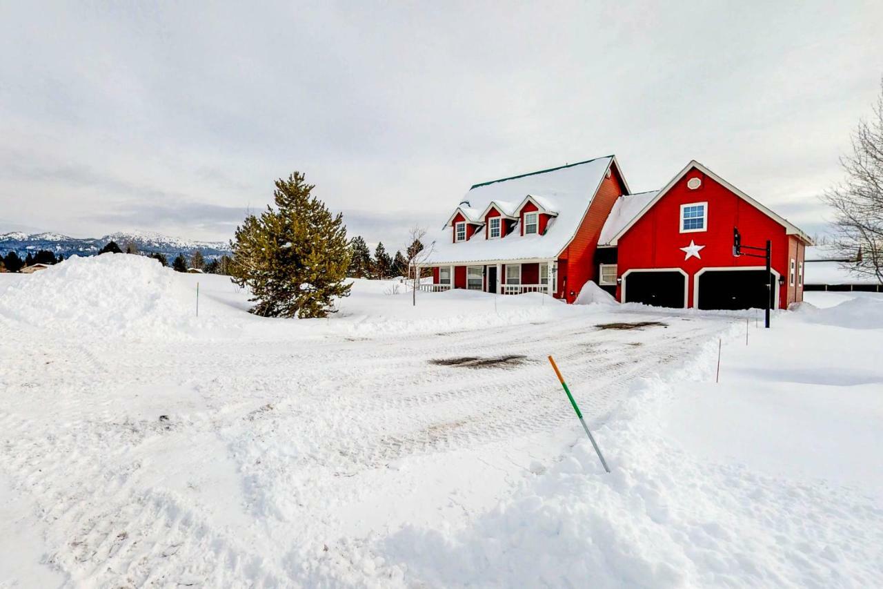 Country Retreat Villa McCall Exterior photo