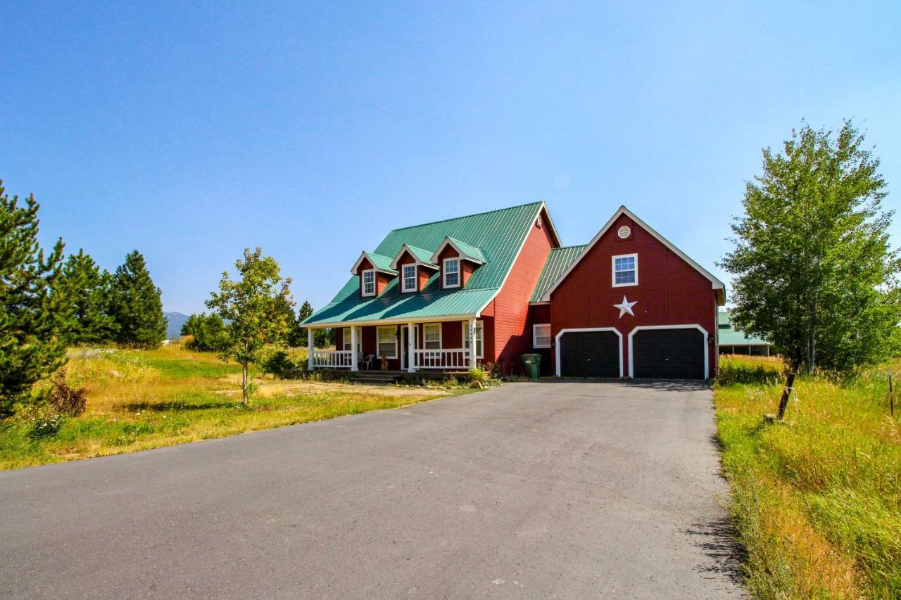 Country Retreat Villa McCall Exterior photo